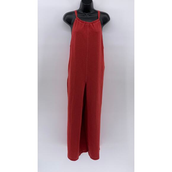 FREAKS STORE Women's Red Textured Sleeveless Halter Tie-Back Jumpsuit SZ M/L - Picture 1 of 12